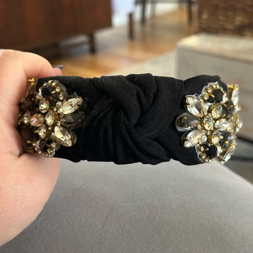 Beaded Black Qianxuan Headband